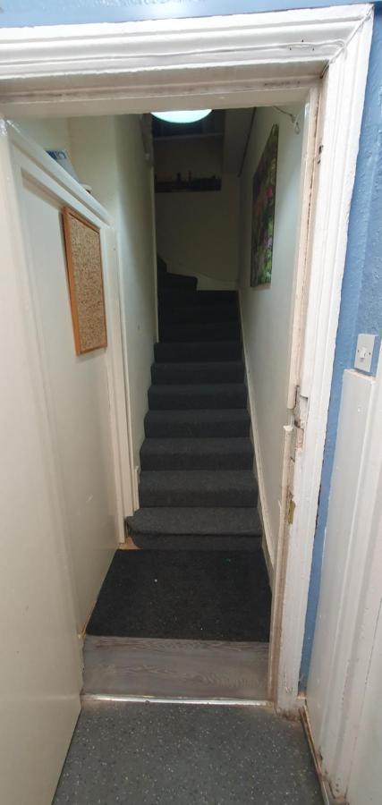 2 Bedroom Flat In Lewisham Sleep 8 Guest * Londra